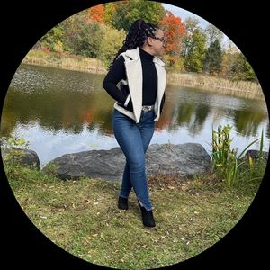 Meet your Posher, Cora